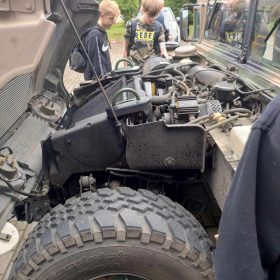 „Edukacja z wojskiem”