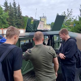 „Edukacja z wojskiem”