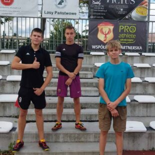 Mistrzostwa Szkoły w Indywidualnych Biegach Przełajowych Dziewcząt i Chłopców