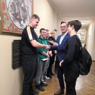 Nagrodzeni za „Dzień bez plecaka”