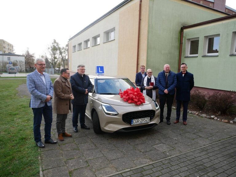 Nowy samochód do nauki jazdy