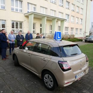Nowy samochód do nauki jazdy