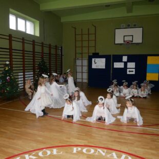 Jasełka w wykonaniu dzieci z Przedszkola Miejskiego w Łasinie