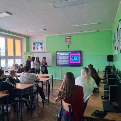 Kolejna edycja Złotych Szkół NBP.