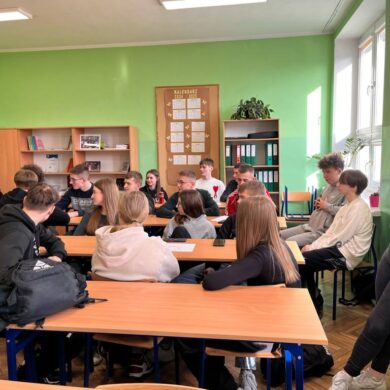 Kolejna edycja Złotych Szkół NBP.