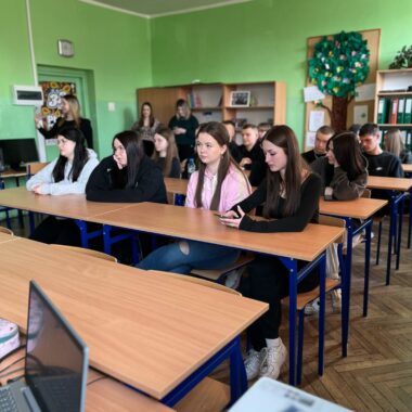 Kolejne zadania V edycji Złotych Szkół NBP