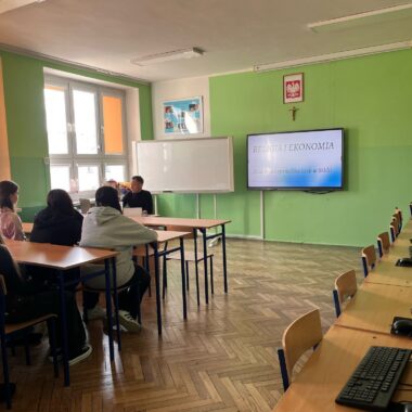 Kolejne zadania V edycji Złotych Szkół NBP