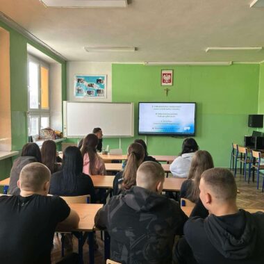 Kolejne zadania V edycji Złotych Szkół NBP