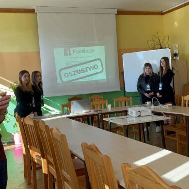 „Cyberbezpieczne finanse”