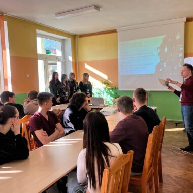 DEBATA z uczniami „Jagiellończyka”