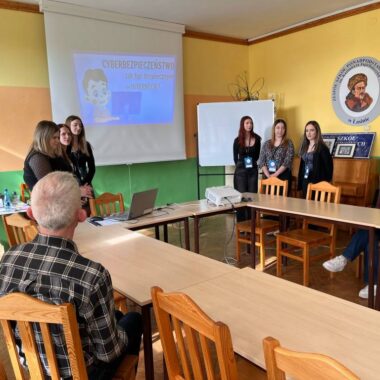 „Cyberbezpieczne finanse”