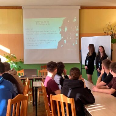 DEBATA z uczniami „Jagiellończyka”