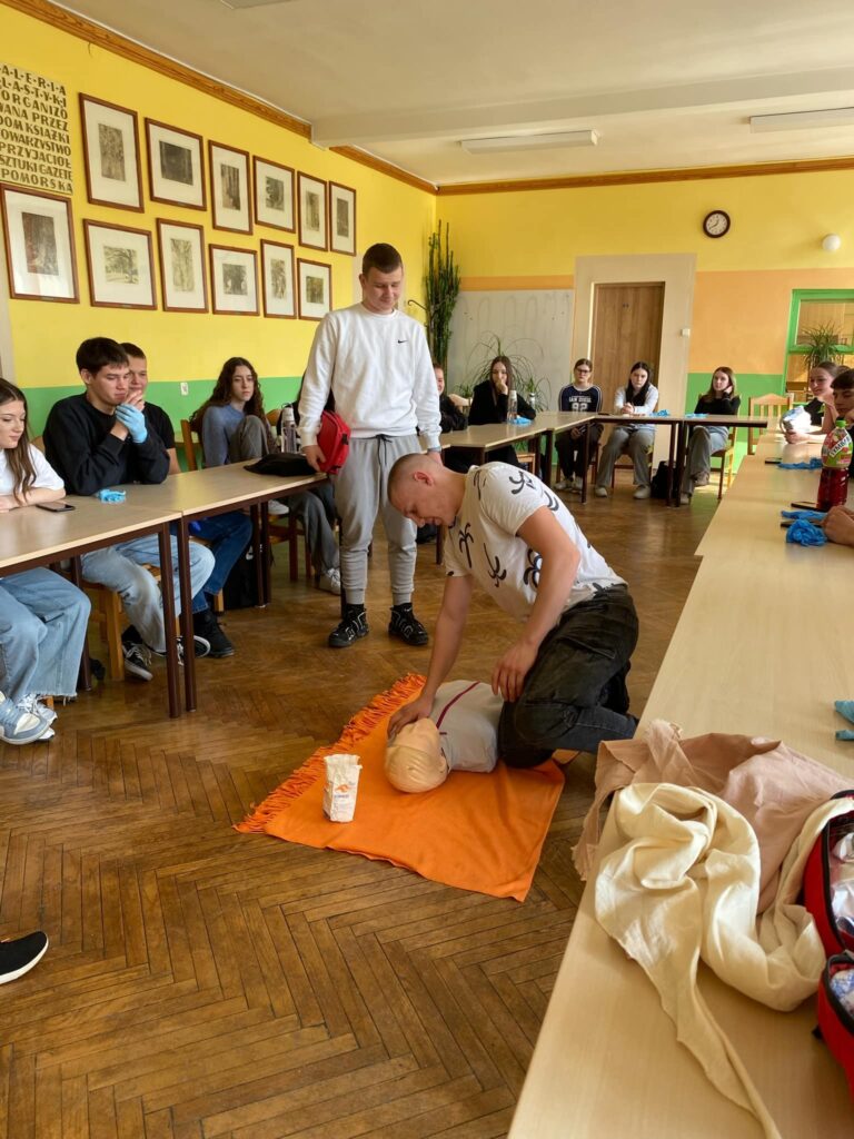 Szkolenie z pierwszej pomocy przedmedycznej