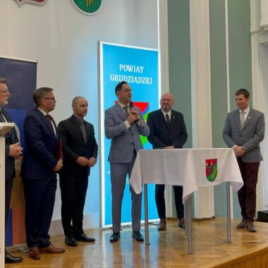 Podpisane porozumienie o współpracy pomiędzy naszą szkołą a Wojskowymi Zakładami Uzbrojenia S.A.