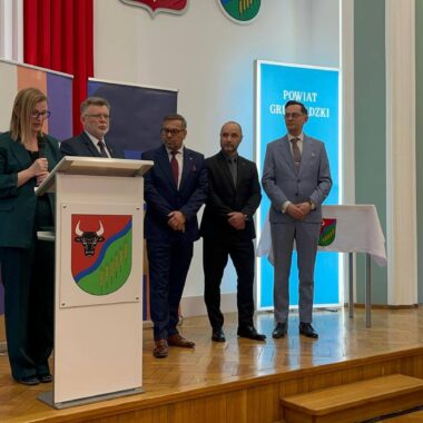 Podpisane porozumienie o współpracy pomiędzy naszą szkołą a Wojskowymi Zakładami Uzbrojenia S.A.