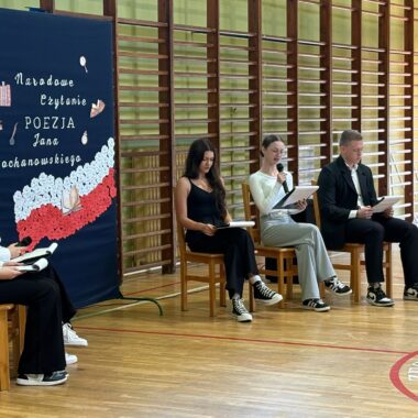 Narodowe Czytanie poezji Jana Kochanowskiego.