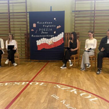 Narodowe Czytanie poezji Jana Kochanowskiego.