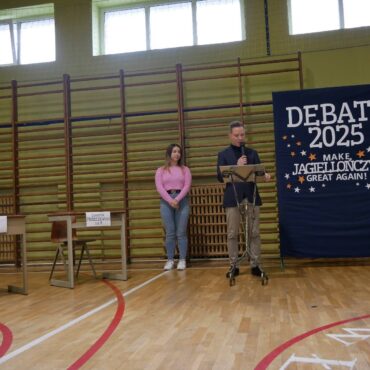 Debata kandydatów na przewodniczącego Samorządu Uczniowskiego