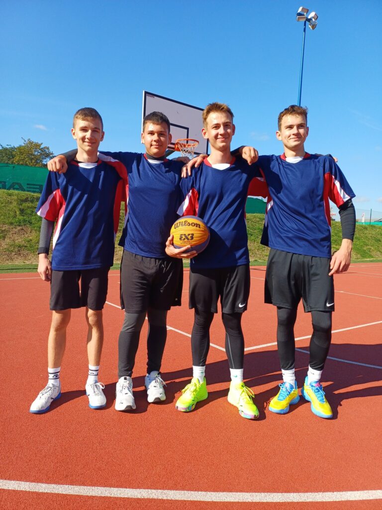 Finał wojewódzki piłki koszykowej 3x3