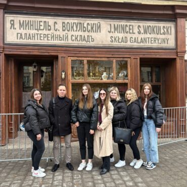 Wyjazd do Warszawy – nagroda za udział w programie Złote Szkoły NBP