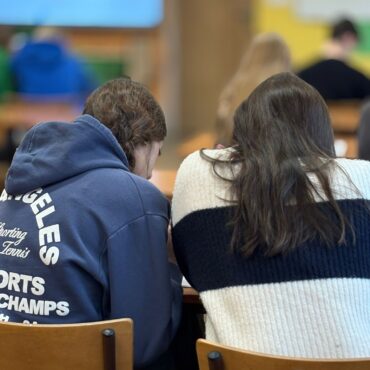 589805731_1288301603102658_951601178200178446_n