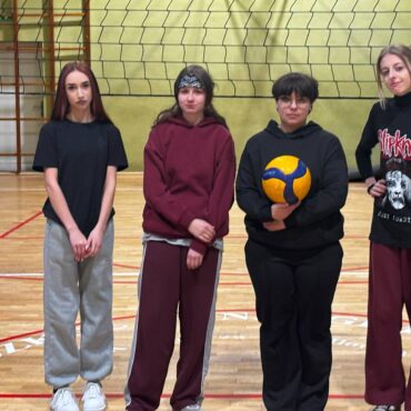 Mistrzostwa Szkoły w piłce siatkowej dziewcząt