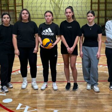 Mistrzostwa Szkoły w piłce siatkowej dziewcząt