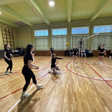 Mistrzostwa Szkoły w piłce siatkowej dziewcząt