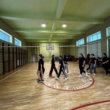 Mistrzostwa Szkoły w piłce siatkowej dziewcząt