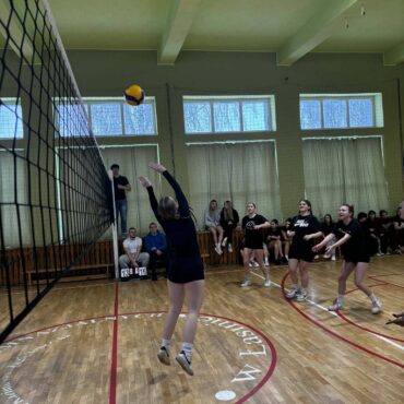 Mistrzostwa Szkoły w piłce siatkowej dziewcząt