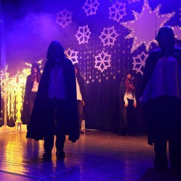 Powiatowy Przegląd Widowisk Bożonarodzeniowych i Zapustnych.