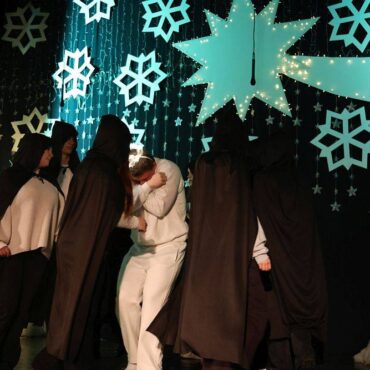 Powiatowy Przegląd Widowisk Bożonarodzeniowych i Zapustnych.