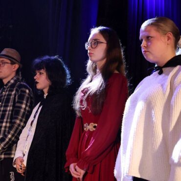 Powiatowy Przegląd Widowisk Bożonarodzeniowych i Zapustnych.